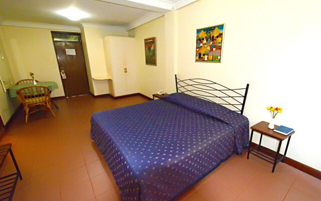 Tourist Hotel