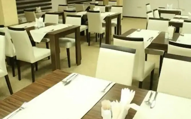 Verman Hotel