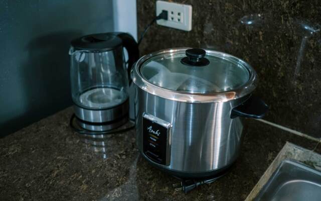 Arka's Elegant Condos