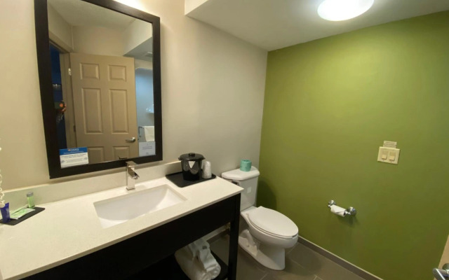 Sleep Inn & Suites Niantic North