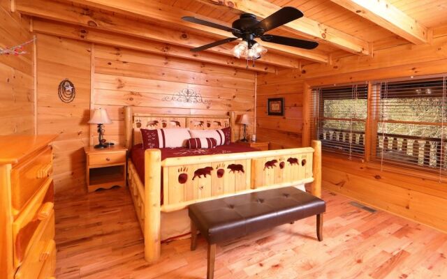 Amazing Grace - Two Bedroom Cabin