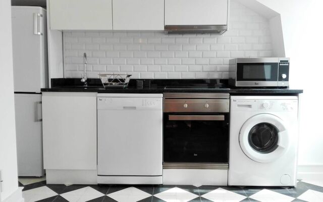 Tejo River by Apartments Alfama