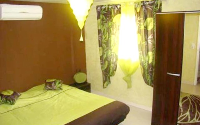 Villa With 2 Bedrooms in Saint-pierre-lafeuille, With Private Pool, Fu