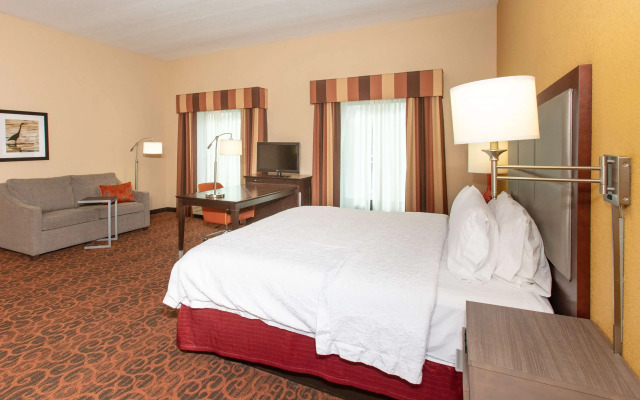 Hampton Inn Suites Jacksonville Airport