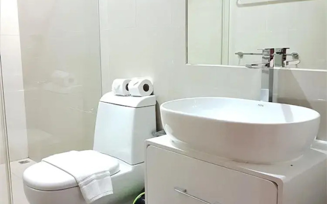 G201 Swimming Pool Gym Kitchen Free Parking Balcony