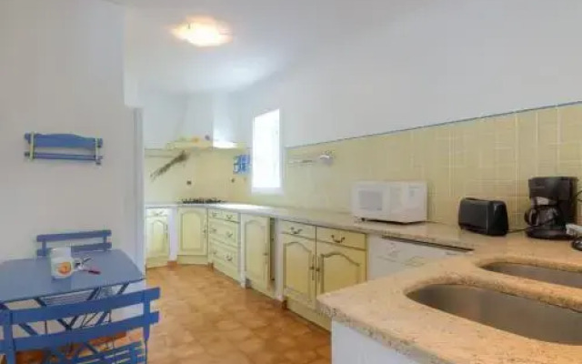 Holiday Home l'Oursinade