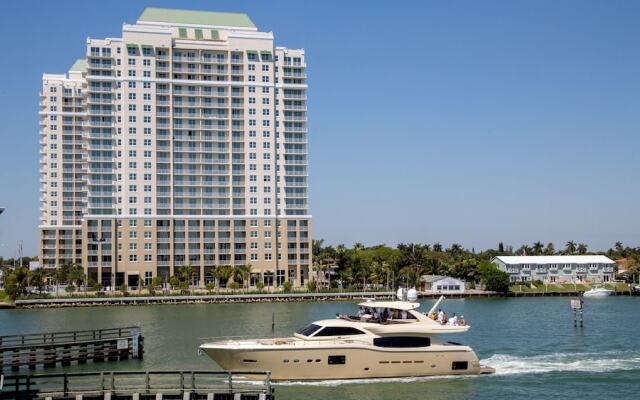 Mare Azur Miami Luxury Apartments by Grand Bay