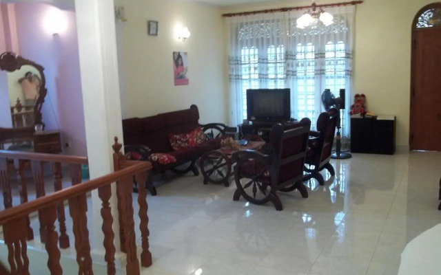 444/C Anura Home Stay