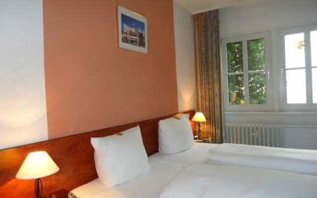 Hotel Burg-Stuben