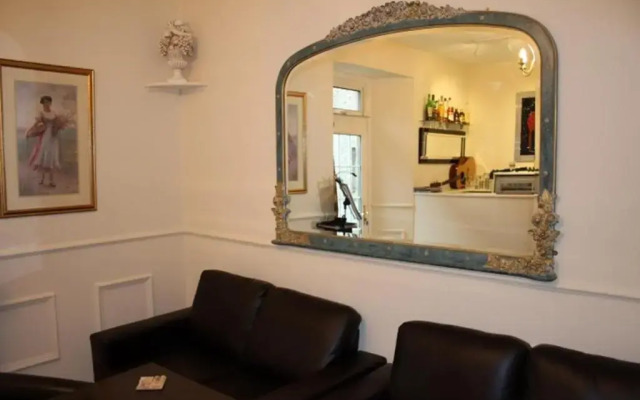 The Highland Guest House