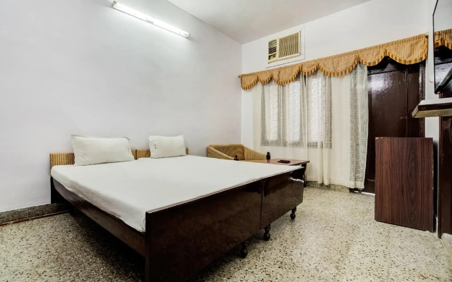 SPOT ON 46886 Hotel Natraj