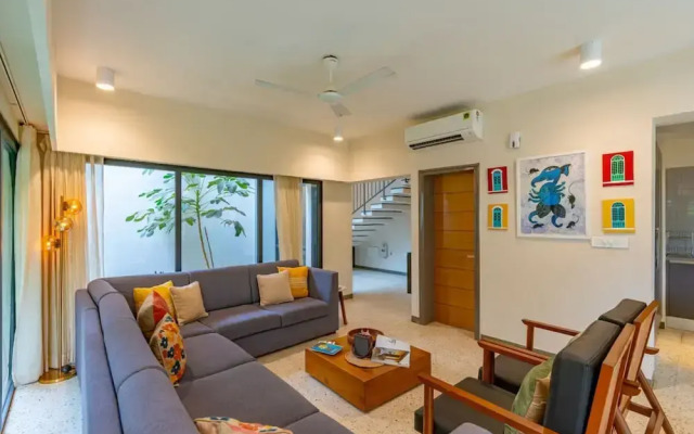 Ezra - 4bhk w Private Pool in Vagator nr Thalassa