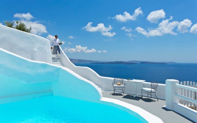 Kirini Suites & Spa Hotel