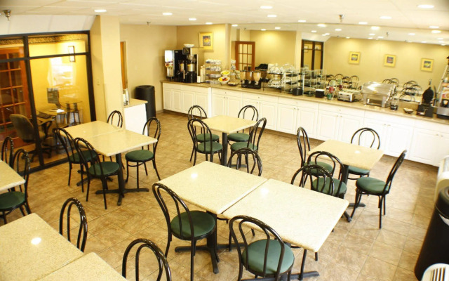 Best Western PLUS Executive Hotel