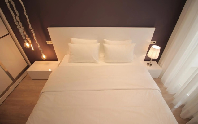Super Luxury Apartments