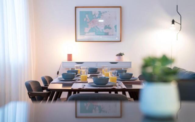 Bruno'S Downtown Apartment