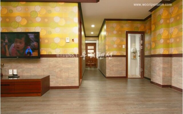 Jejugreen Beach Pension