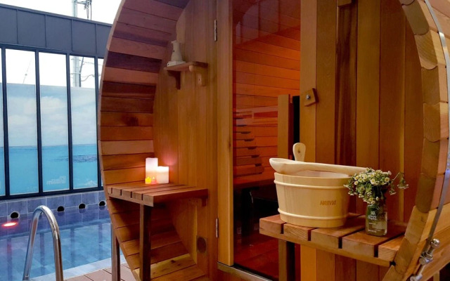 THEMARINE poolvilla&spa