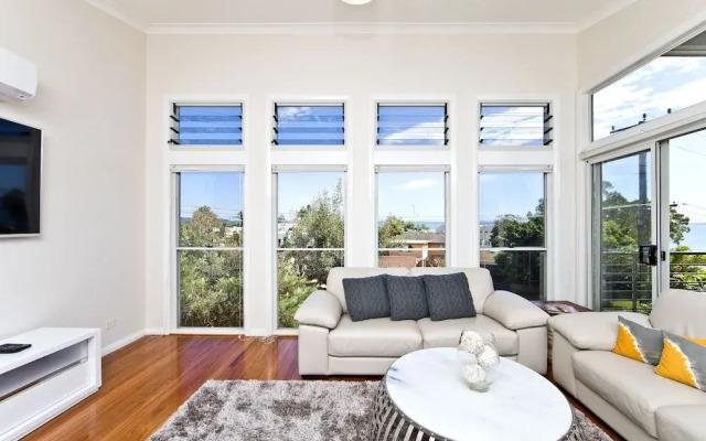 Beachside Haven Your Perfect Oasis Home