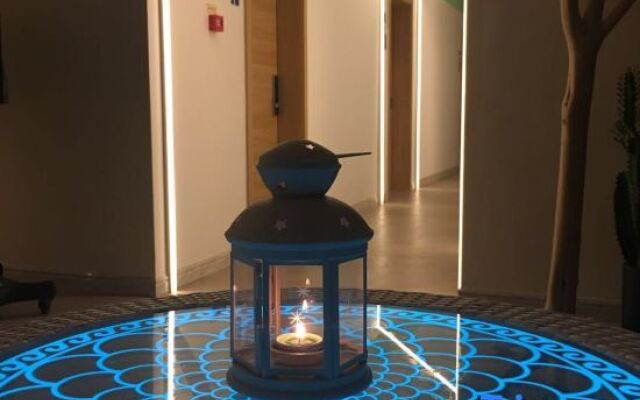Phoenix Egg Youth Hostel