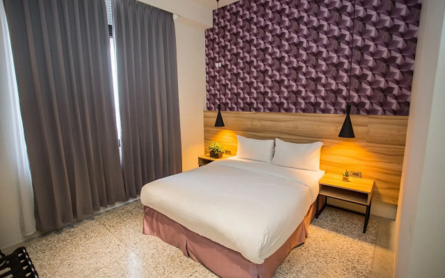 Rainbow Hotel