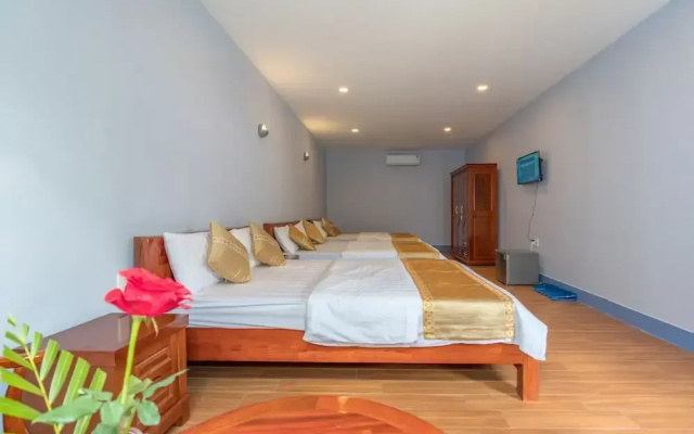 Bungalow Hotel