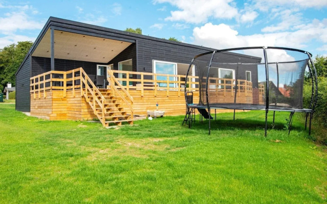 10 Person Holiday Home in Bjert