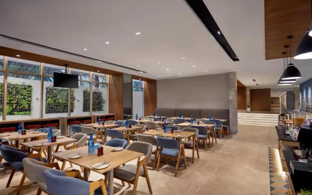 Holiday Inn Express Bengaluru Bommasandra by IHG