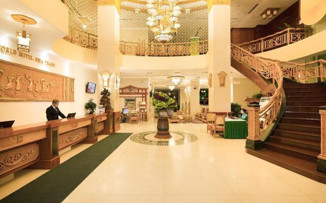 Green World Hotel Nha Trang