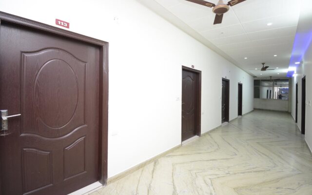 Hotel Arora Inn By OYO Rooms