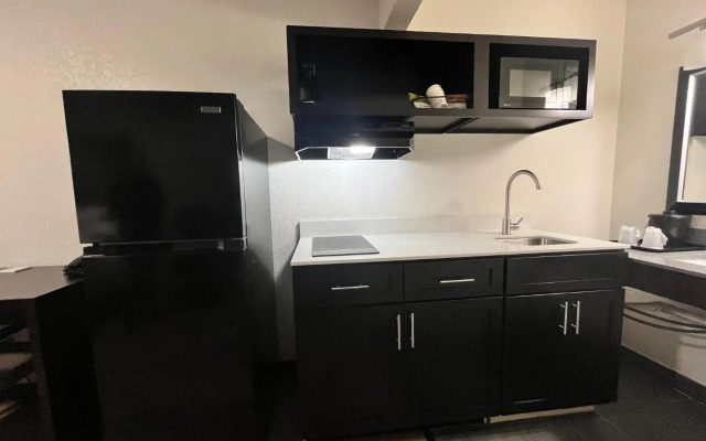 Motel 6 Charlotte, NC – Airport South