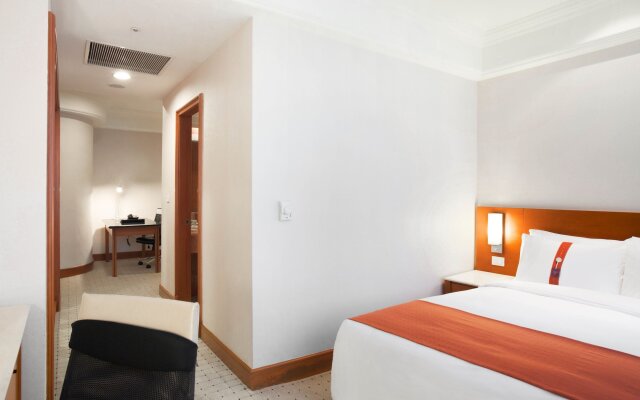 HiONE Holiday Hotel Taipei