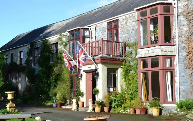 Trimstone Manor Country House Hotel