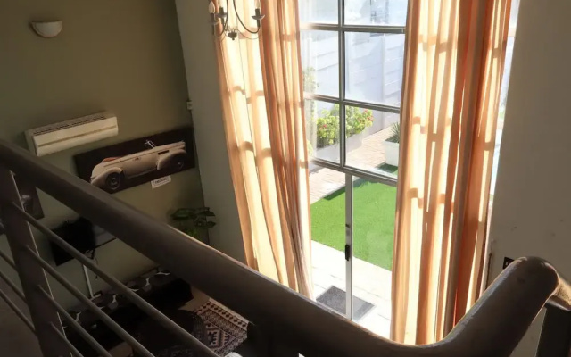 Imany Guesthouse