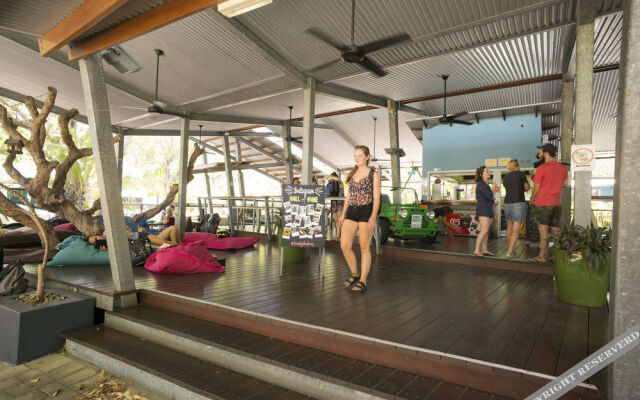 Bounce Magnetic Island