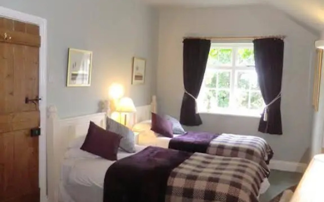 Claxton Hall Cottage