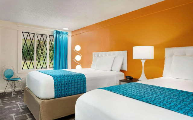 Howard Johnson by Wyndham Dover