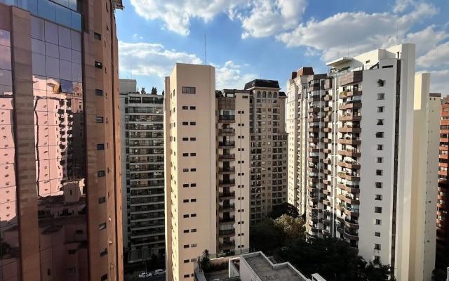 Piscina AC vaga Itaim Brazilian Corner