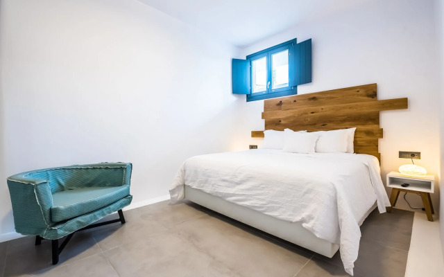 Portes Mykonos Suites & Villas