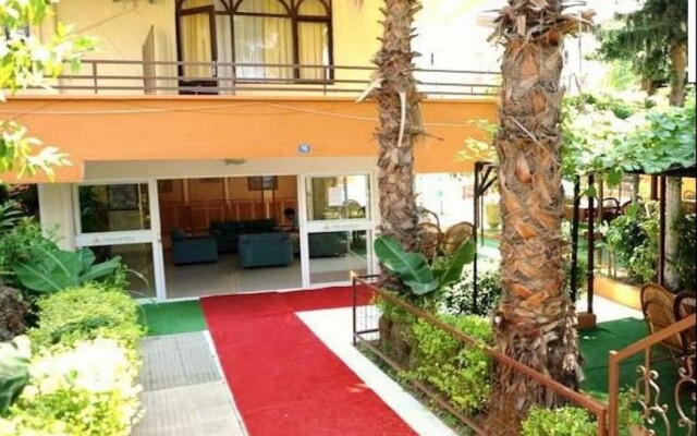 Grand Kent Otel