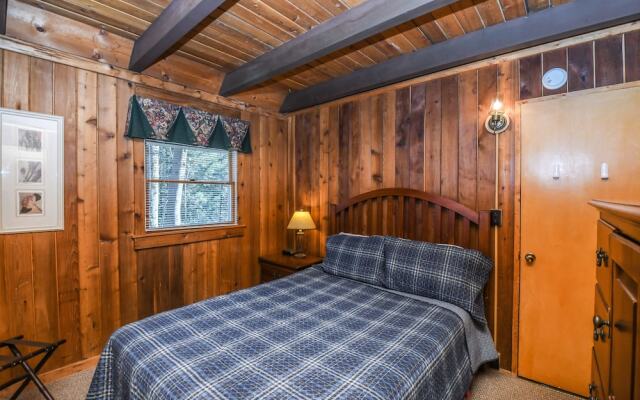 Creekside Cove 4 Bedroom House