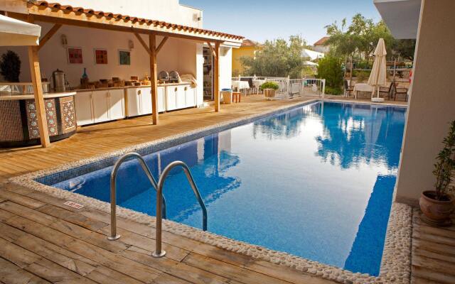 Kalkan Oasis Hotel - Adults Only