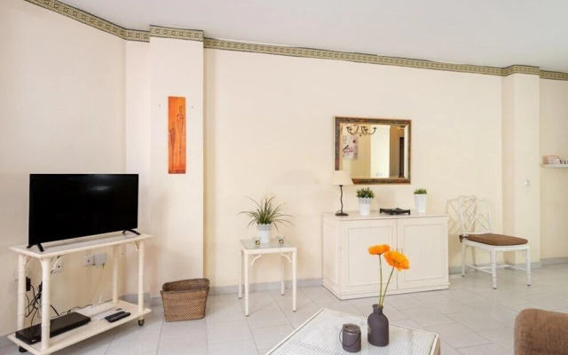 An oasis Apartment between Fuengirola and Marbella Ref 21