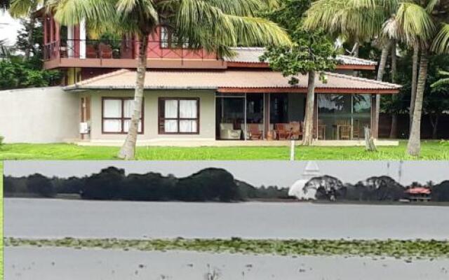 Lake View Cottage