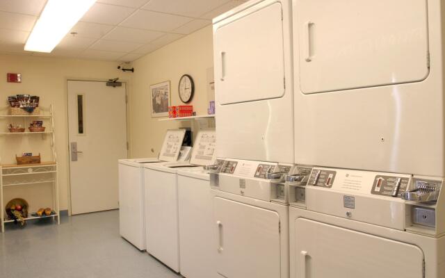 Candlewood Suites Rockford by IHG