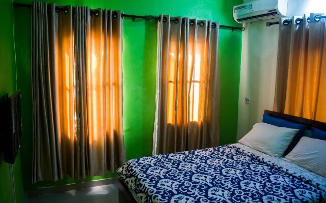 Summer Vista Ensuite Hotel