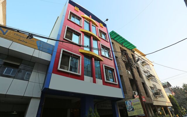 OYO Rooms Sargam Cinemas