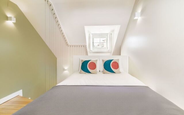 Design Apartment in Typical Alfama