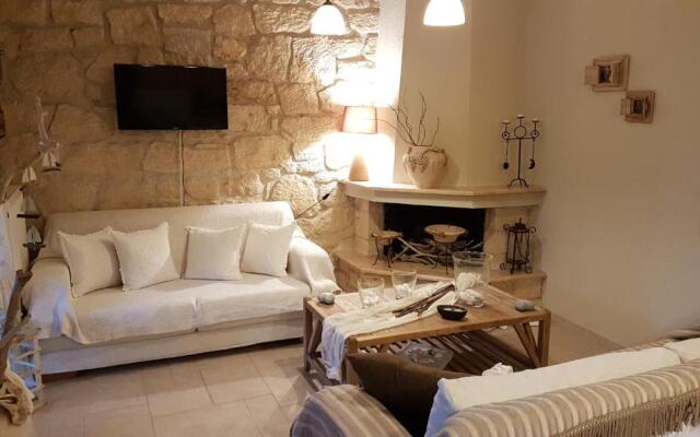 Oikia I, Luxury Stone House in Elani