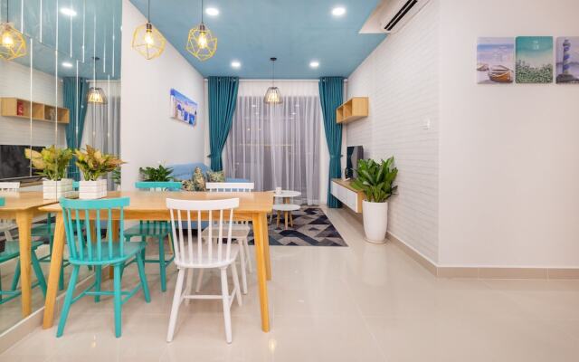 Halo Sun Avenue Apartments